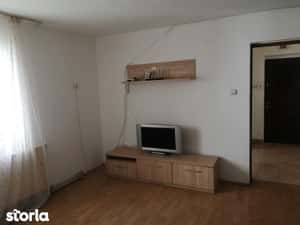 Inchiriez apartament — miniatura 4