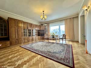 Apartament 4 camere in vila pe 2 niveluri, 150 mp, Andrei Muresanu