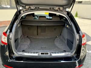 Peugeot 508 Diesel, Combi spațios și modern — miniatura 7