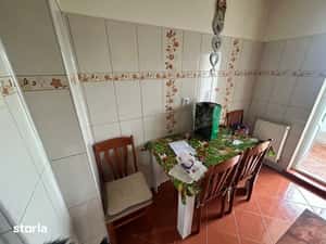 Inchiriez apartament 3 camere Ploiesti Vest — miniatura 4
