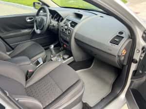 Renault Megane 105.000 Km Reali 1.4 benzina Unic Propietar ( Logan) — miniatura 7