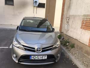 Vând Toyota Verso, 2013; senzor de lumina, senzor de ploaie