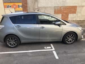 Vând Toyota Verso, 2013; senzor de lumina, senzor de ploaie — miniatura 2