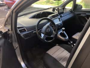 Vând Toyota Verso, 2013; senzor de lumina, senzor de ploaie — miniatura 4