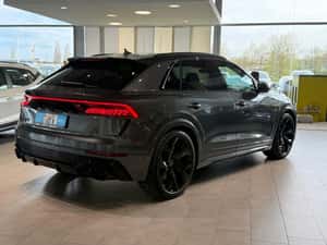 Audi RSQ8 2024, 600 CP, 17.423 km, Second-Hand — miniatura 5