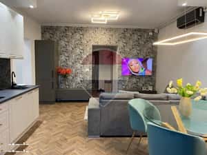 Apartament de lux cu 3 camere de închiriat în zona UTA
