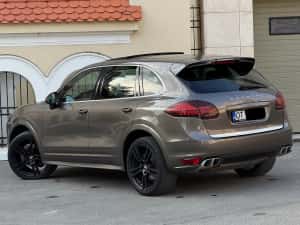 Porsche Cayenne / Pachet Full GTS De Fabrica / Km Reali — miniatura 2
