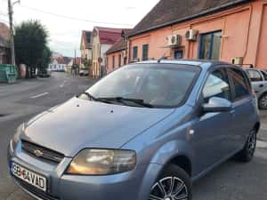 OCAZIE chevrolet aveo kalos - 2008-4usi/4 cilindri  posibil RATE FIXE garantie — miniatura 3