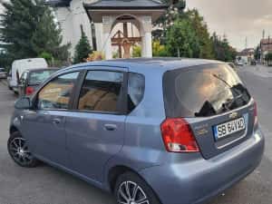 OCAZIE chevrolet aveo kalos - 2008-4usi/4 cilindri  posibil RATE FIXE garantie — miniatura 6