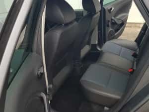 Seat Ibiza 1.4 TDI Xenon Navi Climatronic — miniatura 8