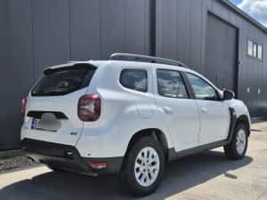 Dacia Duster 1.5 dci /4× 4 /an 2024 avariata !! — miniatura 3