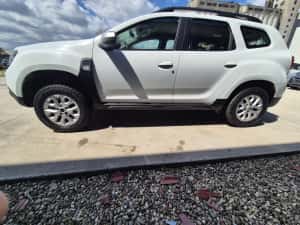 Dacia Duster 1.5 dci /4× 4 /an 2024 avariata !! — miniatura 6