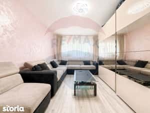 Apartament cu 3 camere de vânzare în zona Orizont - Bacau — miniatura 4