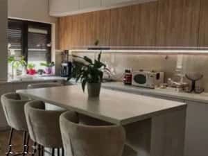 Prelungirea Ghencea, Alunului, de inchiriat apartament 3 camere,70 mp! — miniatura 1