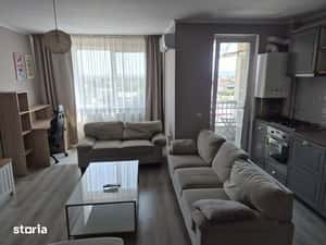 Inchiriez apartament 2 camere, modern, str. Rodnei, cu loc de parcare — miniatura 4