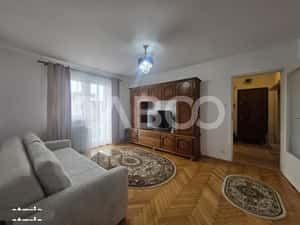 Apartament de inchiriat 3 camere 60mp balcon zona Mihai Viteazul Sibiu