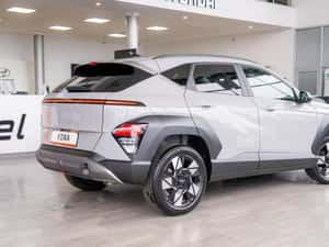 Hyundai KONA Semi-automată 138 HP Benzină — miniatura 6