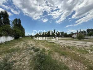 Teren intravilan *zona industrială - Agriculturii/Depozitelor - acces din 9 Mai* — miniatura 2