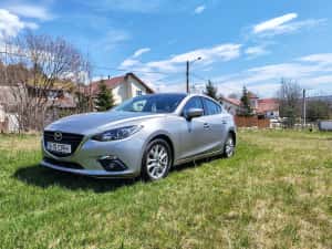 Vand Mazda 3 Sedan 2016 — miniatura 3
