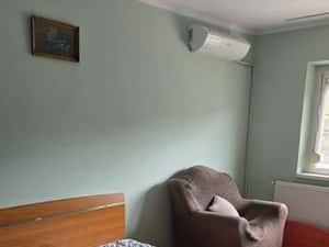 Proprietar,inchiriez apartament doua camere decomandat — miniatura 3