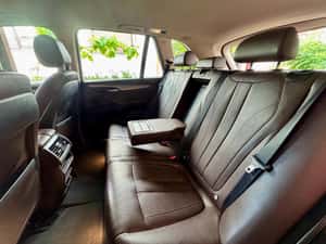 BMW X5 2015, 238cp, Diesel, București Sector 3 — miniatura 2