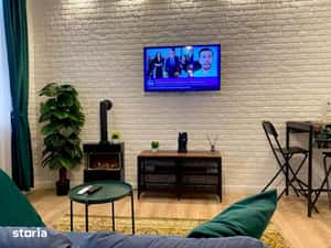 Studio de 42 MP Renovat Complet | Centru - Metrou Universitate — miniatura 5