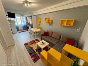 Apartament de inchiriat, 2 camere, bloc nou, Centru, Palas Mall