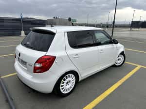 Skoda Fabia VRS 1.4TSI DSG — miniatura 3