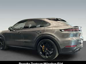 Porsche Cayenne 2024 SUV Hibrid Second-Hand — miniatura 2