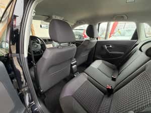 Volkswagen Polo 2016, 6.800 EUR, 203.327 km — miniatura 6