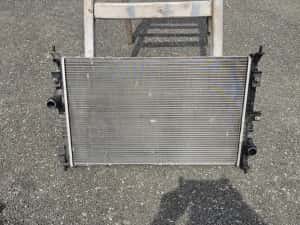 Radiator de racire si clima Peugeot 3008.,5008 motor 1.5 diesel din 2018 — miniatura 2