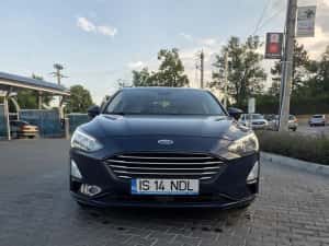 Ford Focus Sedan (2019) – 1.0 EcoBoost – 79.000 km – Pachet Iarnă — miniatura 3