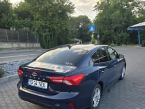Ford Focus Sedan (2019) – 1.0 EcoBoost – 79.000 km – Pachet Iarnă — miniatura 4
