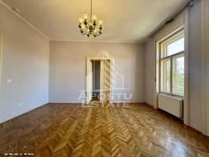Apartament 5 camere de vanzare, renovat, zona Sinaia Timisoara — miniatura 3