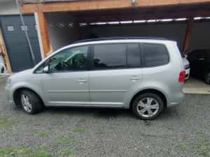 Vw Touran 2013 benzina perfecta stare euro 5 GARANȚIE — miniatura 2