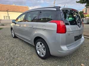 Peugeot 5008, 1.6 HDI - An 2011 IMPECABIL — miniatura 5