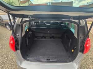 Peugeot 5008, 1.6 HDI - An 2011 IMPECABIL — miniatura 9