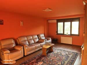 Inchiriez apartament 2 camere decomandate in Arad, zona centrala