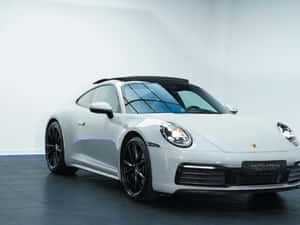 Porsche 992 - Sport / Coupe - 35.295 km - 450 cp