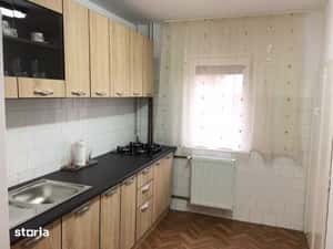 Apartament 3 camere de inchiriat Arad, zona Orizont - Proprietar — miniatura 6