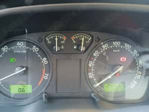 Vand Skoda 2009 Benzina 1600 cmc Neavariata — miniatura 2