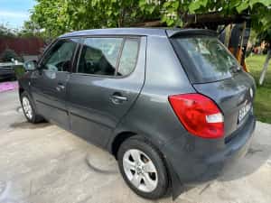 Skoda Fabia 1.2 benzina 2009 — miniatura 3