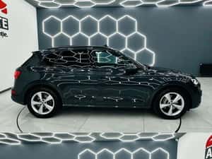 AUDI Q5 4x4 2018 Automată 285 HP Diesel — miniatura 4