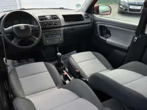 Skoda Fabia 1.2 HTP 2011 Manual 85.000KM | RATE / TRANSPORT / NUMERE — miniatura 7