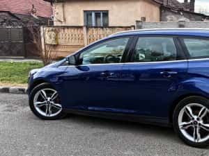 Ford Focus Titanium, 2014, Parcheaza singura, Keyless — miniatura 5