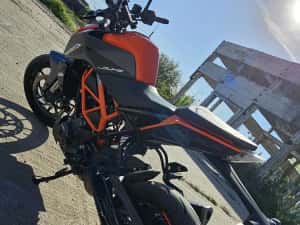 Ktm duke 390 A2 ,ABS, in garantie pana in 2028 — miniatura 5