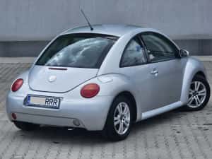 Volkswagen Beetle, 2.3 V5 170 cp, An 2004, Euro 4, Proprietar — miniatura 3