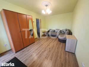 Apartament decomandat de vanzare 2 camere balcon lift Mihai Viteazul — miniatura 6