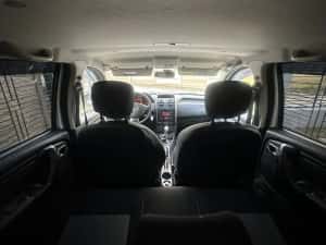 Dacia Duster , 1,5 DCI , 4x4 — miniatura 8