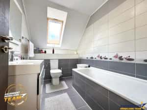 FILM 3D! Resedinta de exceptie:eleganta spatiu,confort,Evergreen,Sfantu Gheorghe — miniatura 5